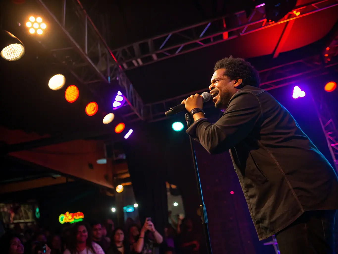 A photograph capturing a moment of connection between musicians and audience members at a LE SON DU PH'ART event, emphasizing the organization's commitment to strengthening social bonds.